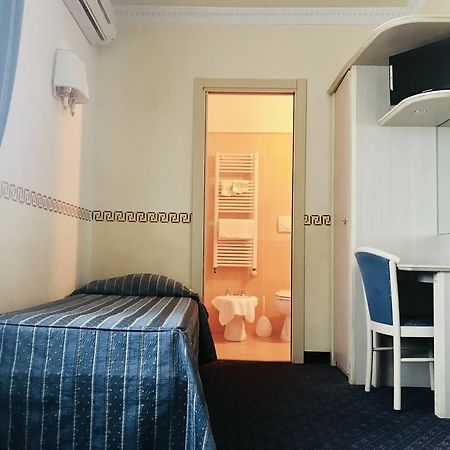 B&B Villa Primavera Pisa Bagian luar foto