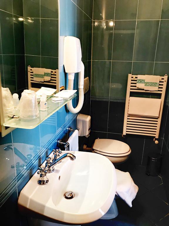 B&B Villa Primavera Pisa Bagian luar foto